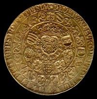 Рис.2 Двойной гульдинер (оборотная сторона) Максимилиана I. 1509 г. Собрание государственного Эрмитажа. Отдел Нумизматики